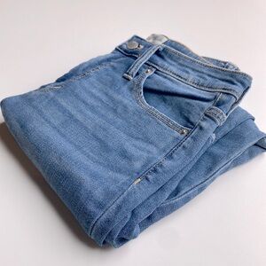 Universal Thread goods co. High rise slim straight 👖